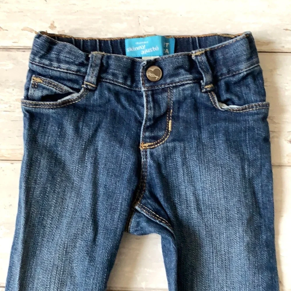 Old Navy 2T Girls Skinny Jeans Toddler Pants Extra Stretch Comfort Fit